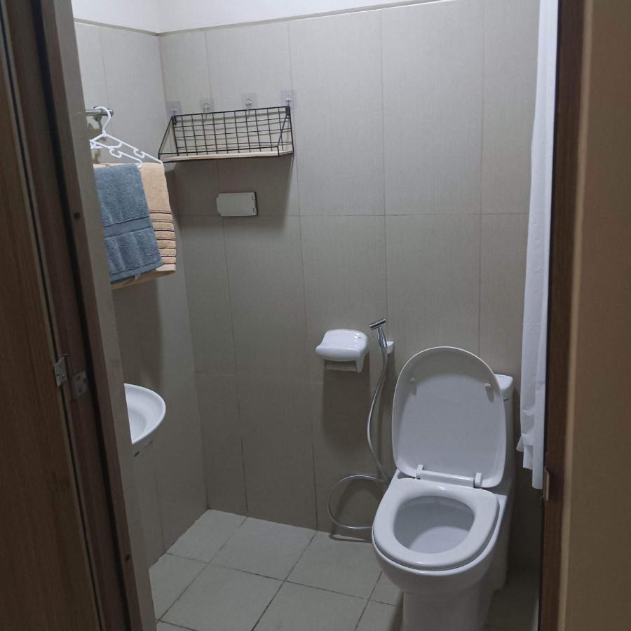 Breeze Residences - 1Br Unit With Balcony -Top Floor مانيلا المظهر الخارجي الصورة